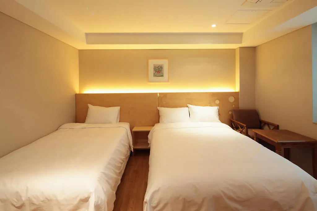 Dream House Vandrarhem Seoul 0*,